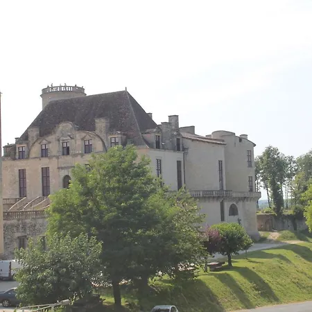 Rue Des Eyzins Apartamento